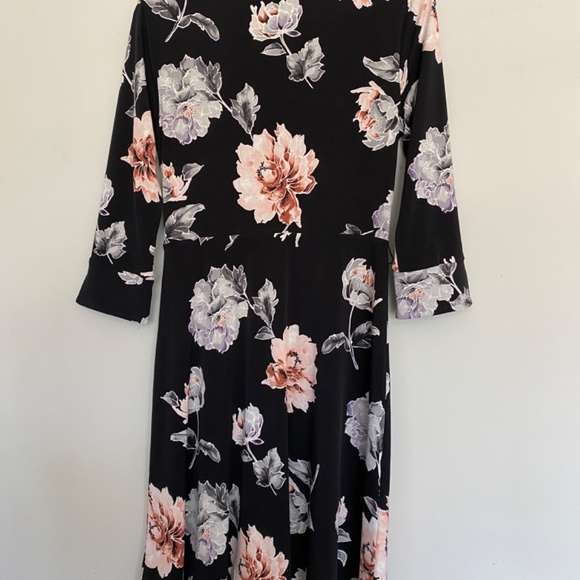 Small WHBM reversible dress NWT - Picture 3 of 8